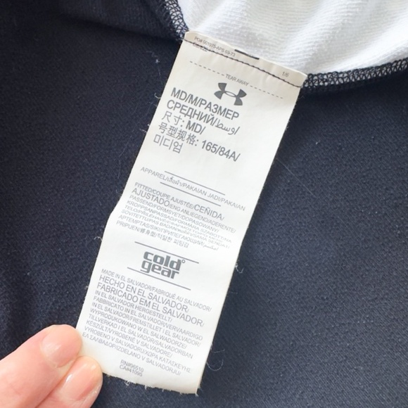 Under Armour Cold Gear Base Layer Top Half-Zip Black with Camo Sleeves Size M - Picture 7 of 9